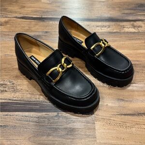 Nine West Black Loafers